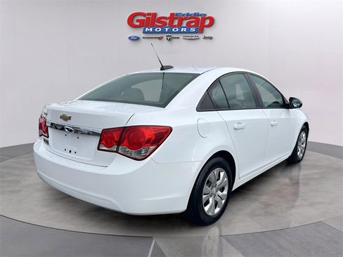 Used 2015 Chevrolet Cruze LS image 5