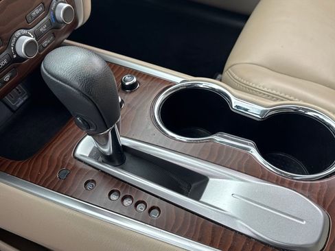 Used 2020 Nissan Pathfinder Platinum w/ Cargo Package image 24