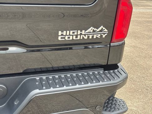 New 2026 Chevrolet Silverado 1500 High Country AWD/4WD image 11