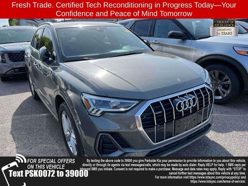 Used 2022 Audi Q3 2.0T Premium Plus AWD/4WD image 1
