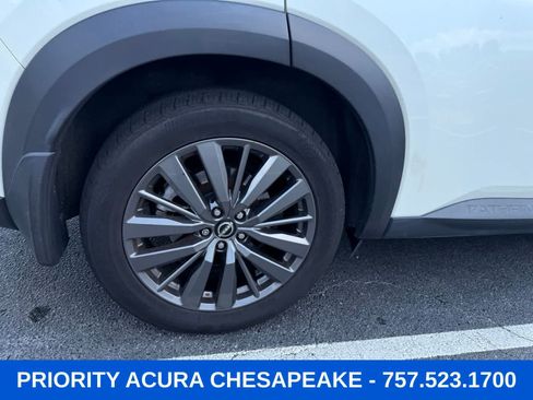 Used 2022 Nissan Pathfinder SL w/ SL Premium Package FWD image 6