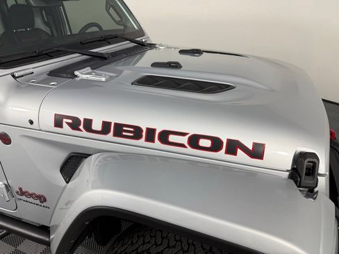 Used 2024 Jeep Wrangler Unlimited Rubicon AWD/4WD image 10