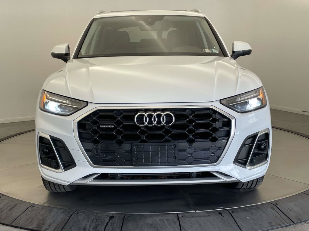 Certified 2023 Audi Q5 2.0T Premium w/ Convenience Package AWD/4WD image 10