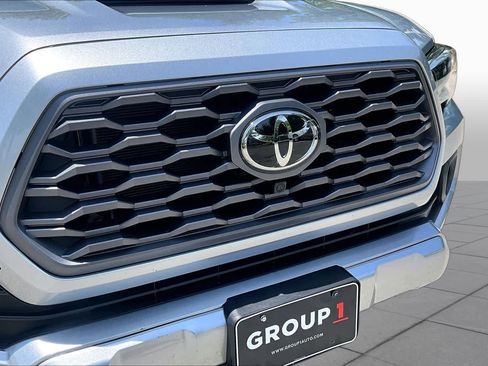 Used 2023 Toyota Tacoma TRD Sport w/ TRD Premium Sport Package AWD/4WD image 30