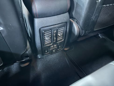 Certified 2024 Dodge Durango R/T image 42