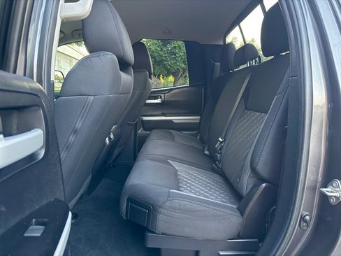 Used 2019 Toyota Tundra SR5 w/ TRD Off Road Package AWD/4WD image 29