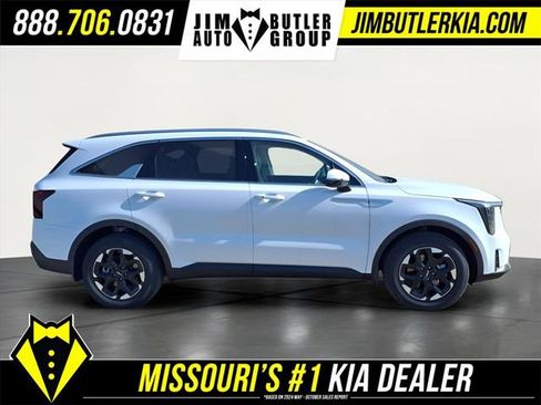 New 2025 Kia Sorento S image 21