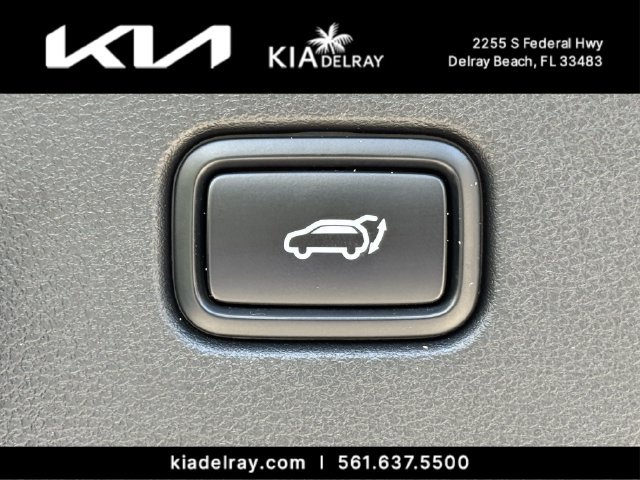 Certified 2023 Kia Sportage EX w/ EX Premium Package AWD/4WD image 9