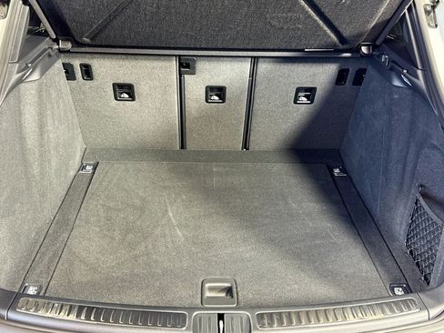 Used 2024 Porsche Macan Turbo image 24