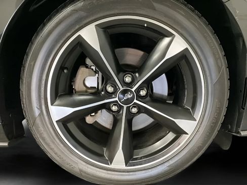 Used 2019 Ford Mustang Convertible w/ Equipment Group 101A RWD image 28