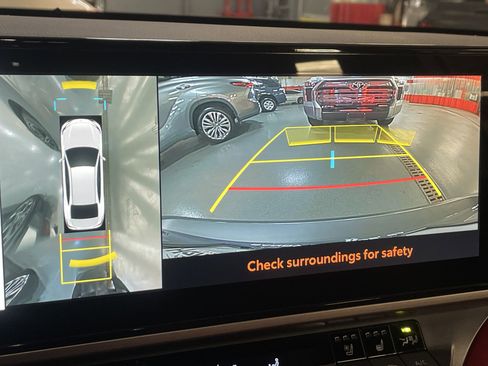 Used 2025 Toyota Camry XSE image 25