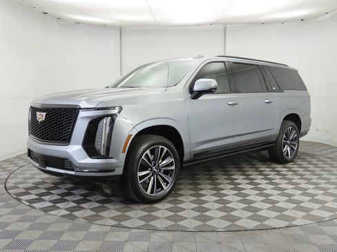 Used 2025 Cadillac Escalade ESV Sport image 1