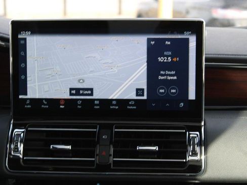 Certified 2023 Lincoln Navigator Reserve image 17