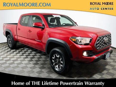 Certified 2021 Toyota Tacoma TRD Off-Road AWD/4WD image 1