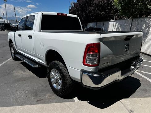 Used 2024 RAM 2500 Big Horn w/ Off Road Package AWD/4WD image 5
