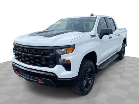 Certified 2022 Chevrolet Silverado 1500 Custom Trail Boss AWD/4WD image 1