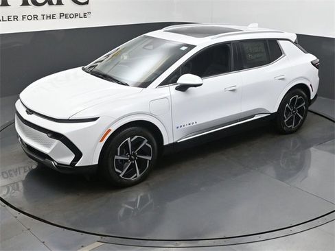 New 2025 Chevrolet Equinox EV LT image 22