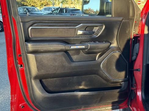 Used 2024 RAM 1500 Laramie image 24