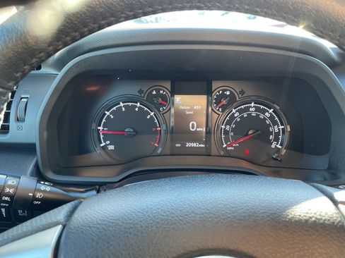 Used 2023 Toyota 4Runner SR5 image 26