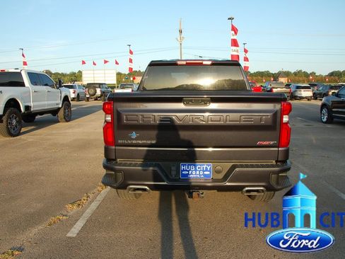 Used 2022 Chevrolet Silverado 1500 RST AWD/4WD image 4