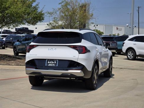 New 2026 Kia Sportage SX image 8