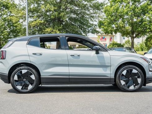 New 2026 Volvo EX30 Plus w/ Protection Package Premier AWD/4WD image 4
