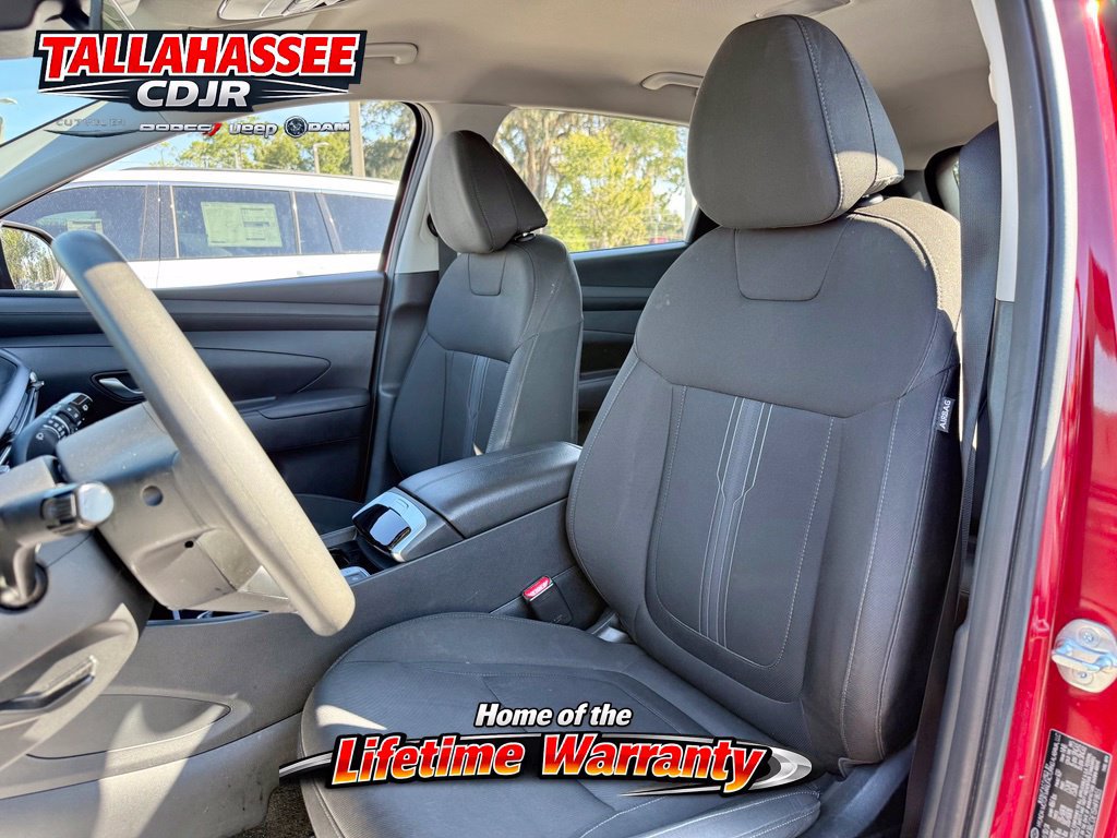 Used 2025 Hyundai Tucson SEL AWD/4WD image 17
