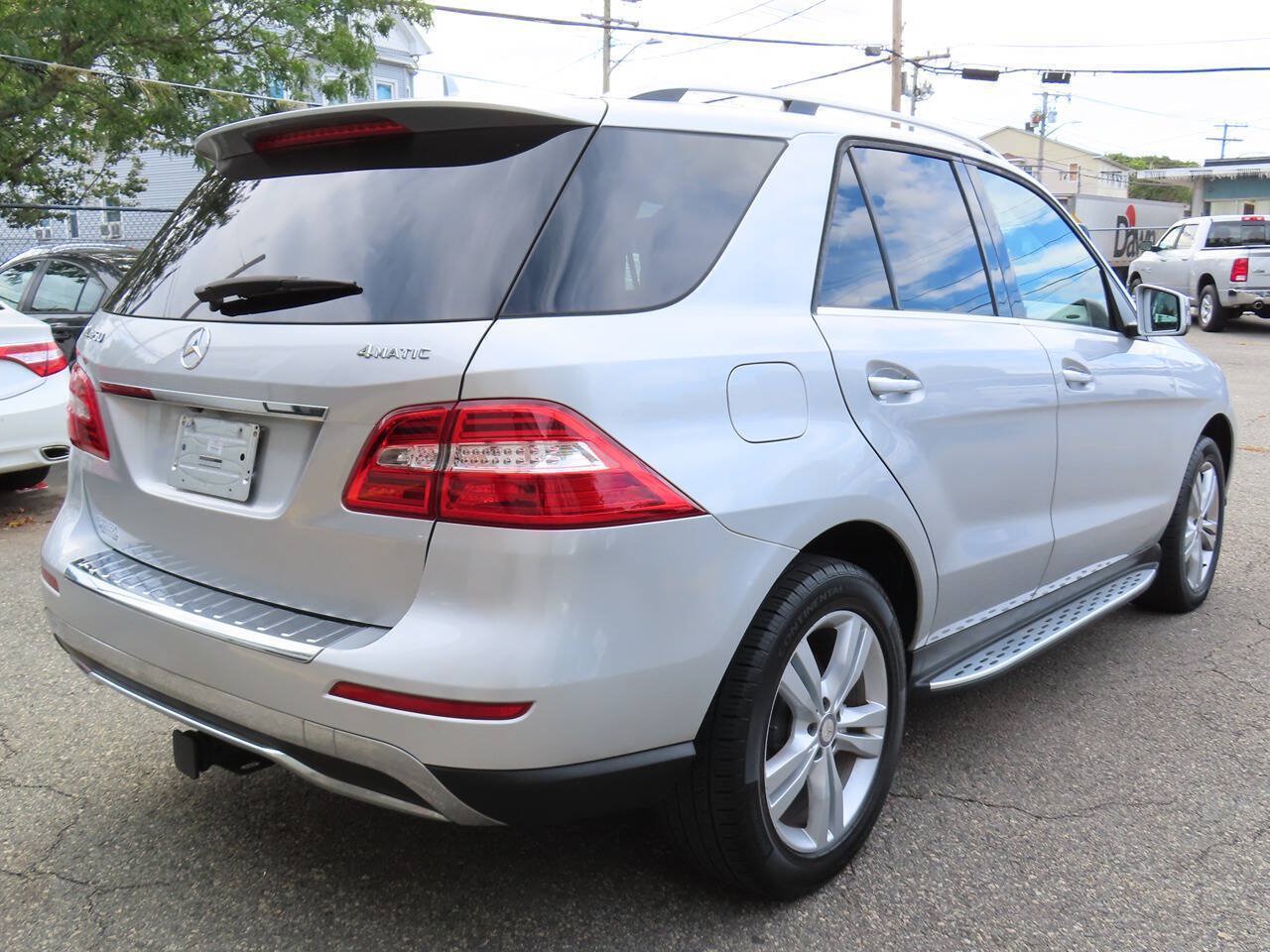 Used 2015 Mercedes-Benz ML 350 4MATIC image 3