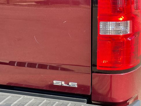 Used 2015 GMC Sierra 1500 SLE w/ SLE Value Package AWD/4WD image 21