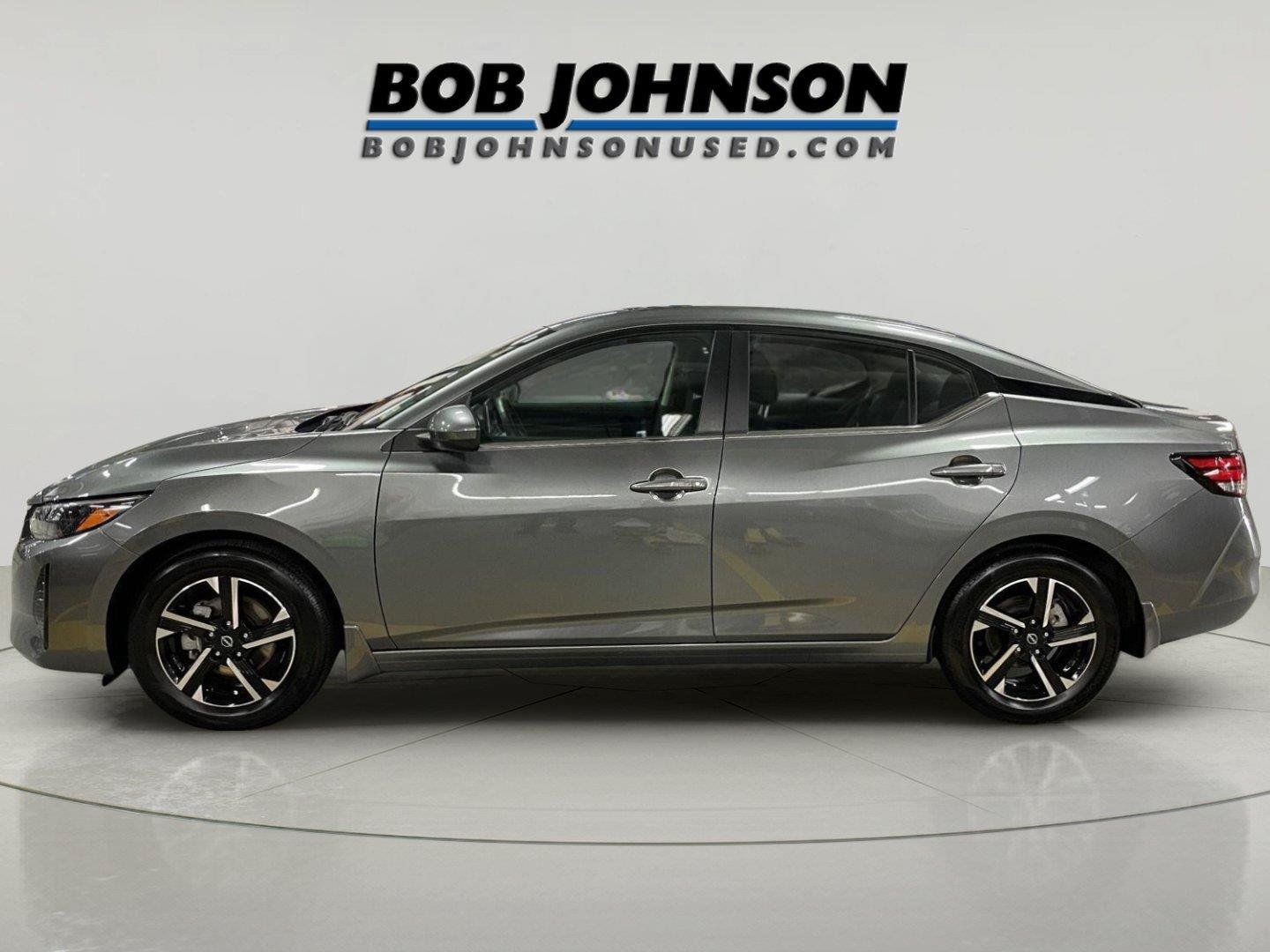 Used 2025 Nissan Sentra SV w/ All-Weather Package FWD image 5