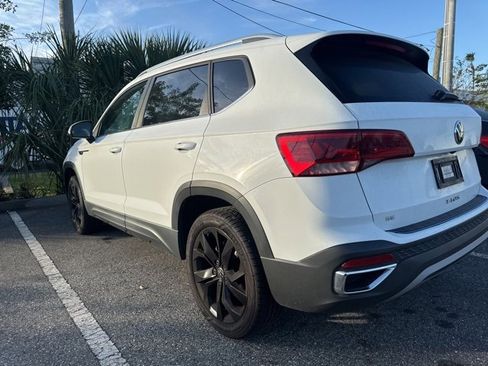 Used 2023 Volkswagen Taos SE image 26