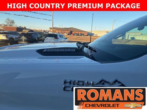 New 2026 Chevrolet Silverado 3500 High Country w/ High Country Premium Package AWD/4WD image 9