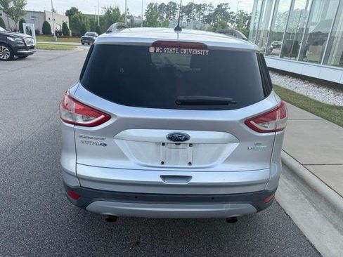 Used 2015 Ford Escape SE w/ Equipment Group 201A FWD image 7
