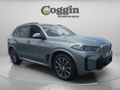 Used 2026 BMW X5 xDrive50e w/ Executive Package AWD/4WD image 7