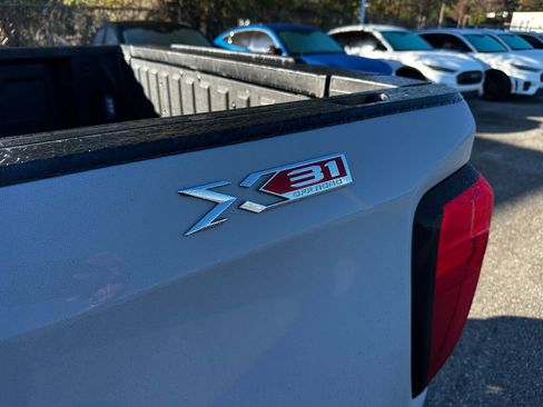 Used 2024 GMC Sierra 1500 Elevation w/ Elevation Premium Package image 12