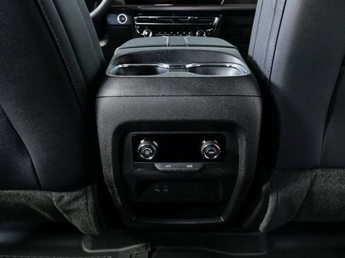 New 2026 Chevrolet Traverse Z71 w/ LPO, Floor Liner Package image 17