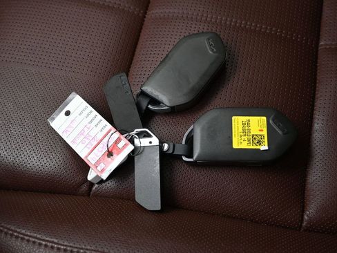 Used 2023 Kia Telluride SX image 33