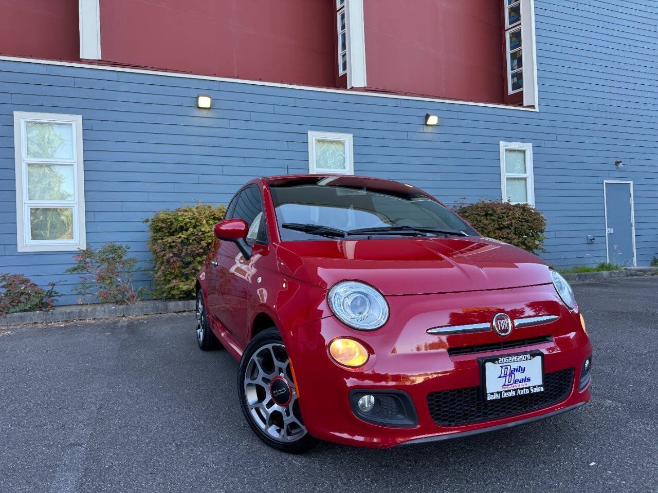 Used 2013 FIAT 500 Sport FWD image 1