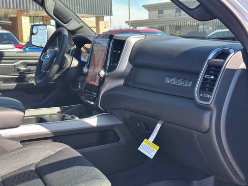 New 2026 RAM 1500 Big Horn AWD/4WD image 19