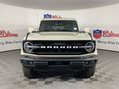 New 2026 Ford Bronco Outer Banks image 8