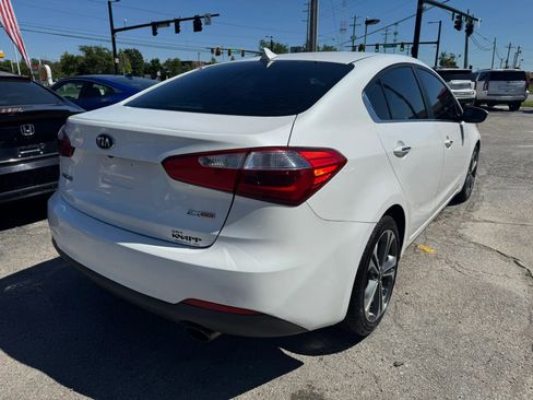Used 2016 Kia Forte EX FWD image 7