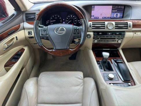 Used 2013 Lexus LS 460 L w/ Ultra Luxury Pkg AWD/4WD image 35