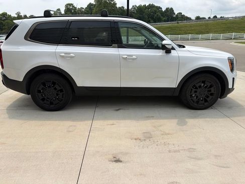 Used 2021 Kia Telluride EX w/ EX Premium Package AWD/4WD image 4