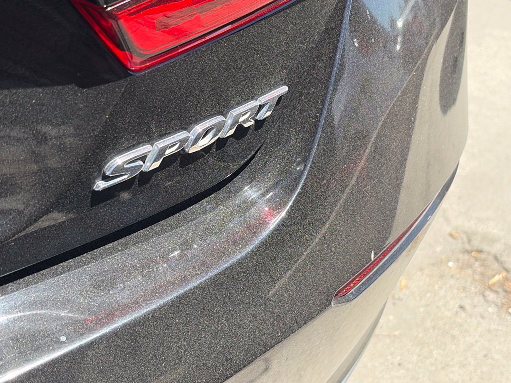 Used 2020 Honda Accord Sport image 10