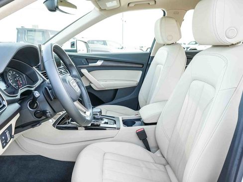 Used 2023 Audi Q5 2.0T Premium w/ Convenience Package image 25