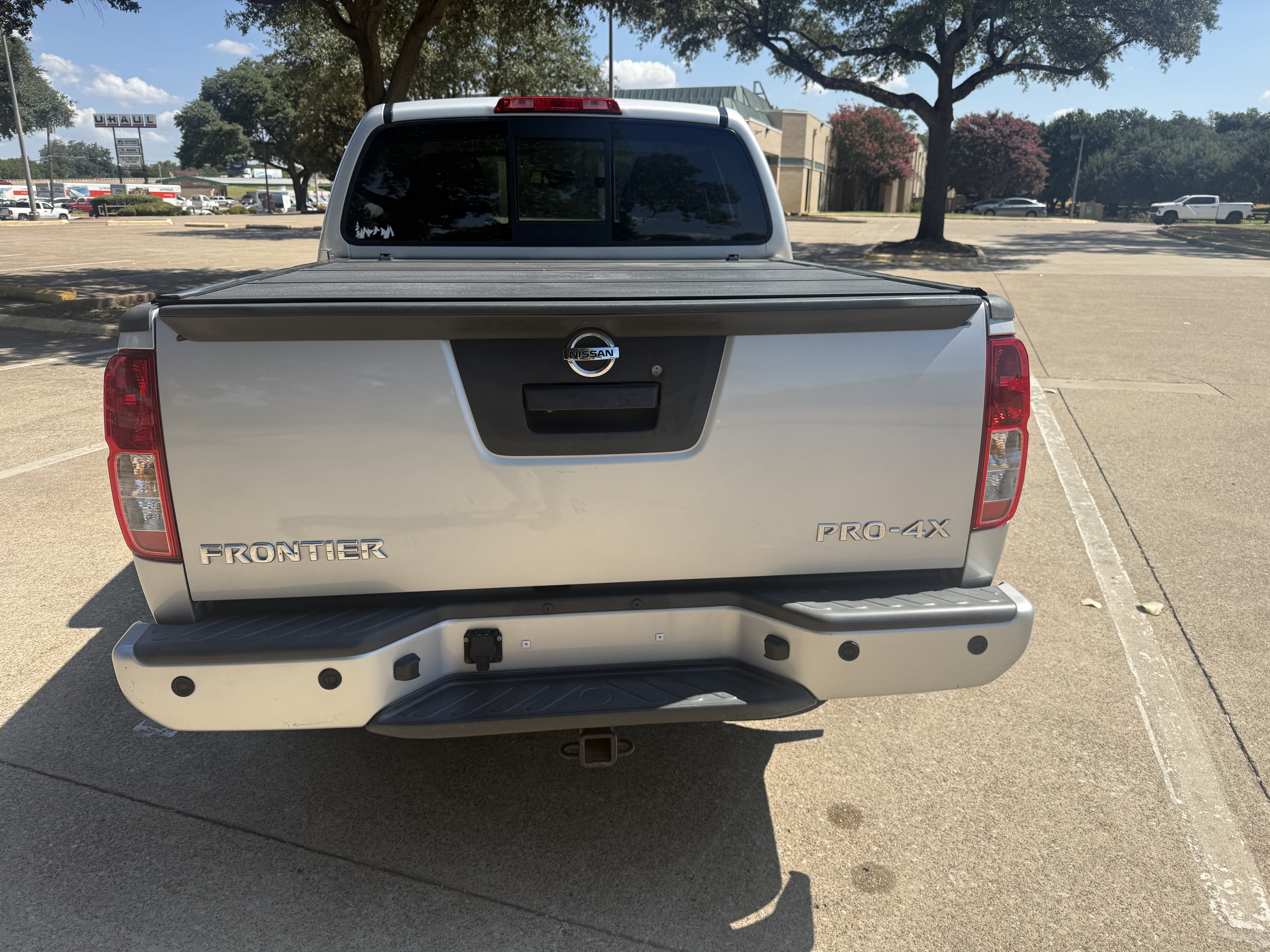 Used 2018 Nissan Frontier PRO-4X AWD/4WD image 6
