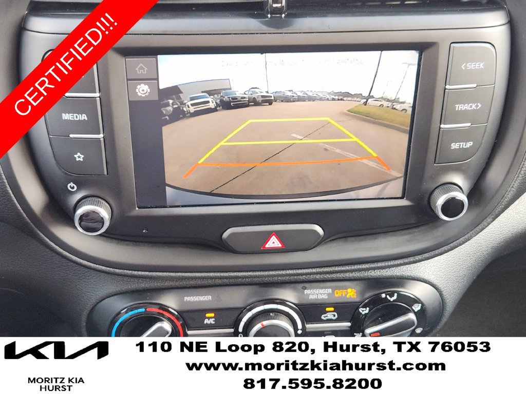 Certified 2025 Kia Soul LX w/ LX Technology Package FWD image 8