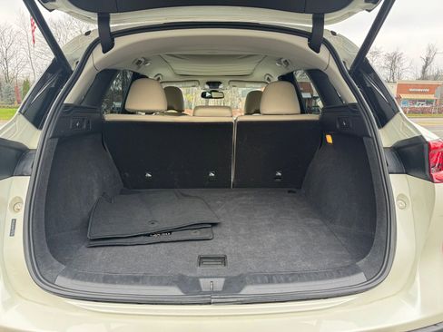 Used 2019 INFINITI QX50 Essential w/ Premium Heat Package image 33