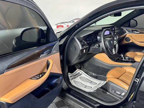 Used 2022 BMW X4 xDrive30i w/ Premium Package 2 AWD/4WD image 10