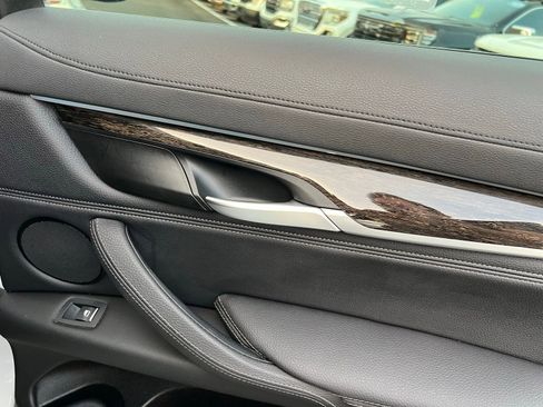 Used 2019 BMW X6 sDrive35i w/ Premium Package image 52